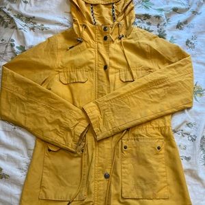 Prince & Fox Yellow Rainjacket w/ Billed Hood